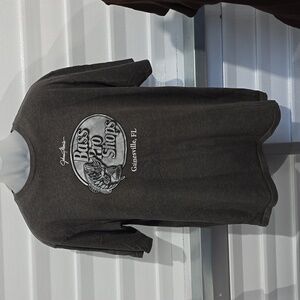 Bass Pro Shops Gray  T-shirt Size Large‎
